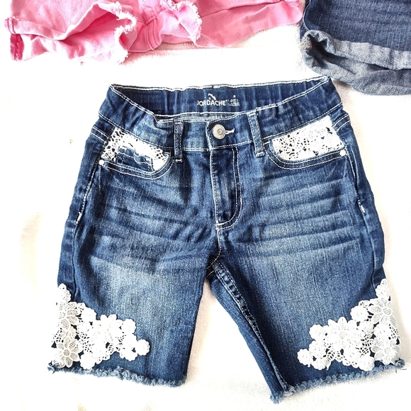 SOLD! - Picture 4 of 12